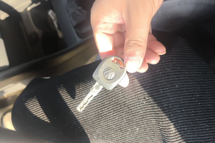 大众 桑塔纳 2015款 1.6L 手动风尚版中控内饰7001