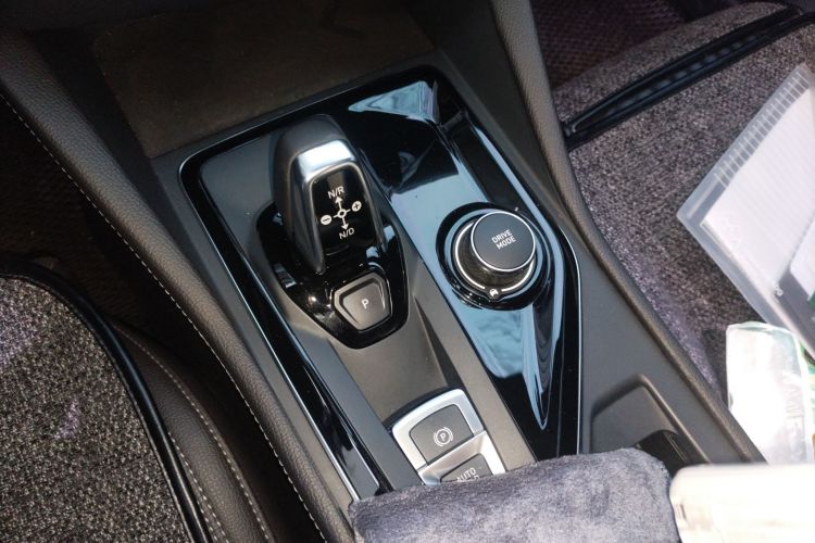 领克02 2021款 2.0TD 自动两驱劲 冠军版中控内饰18