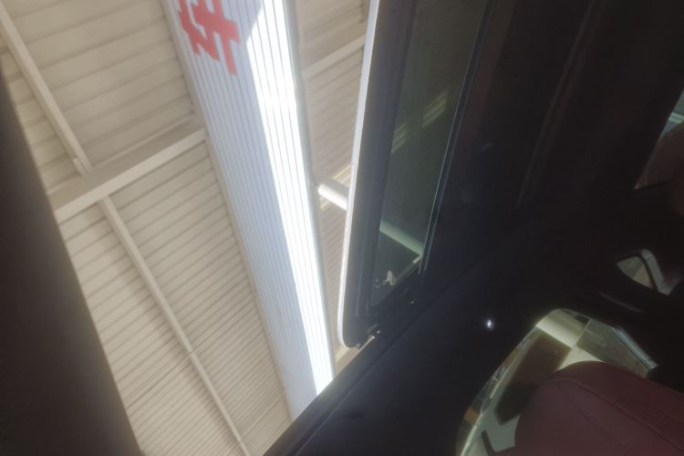 比亚迪 汉 2022款 DM-i 121KM 尊享型中控内饰22