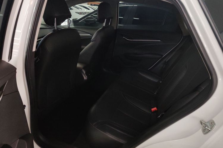 别克 英朗 2021款 改款 1.3T 自动轻混动精英型中控内饰21