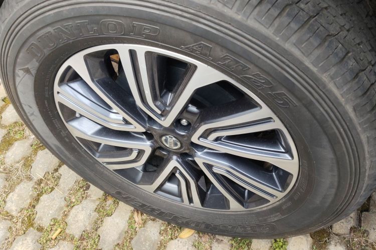 日产 途达 2020款 2.5L XL Upper 4WD 自动四驱豪华版车身外观6008