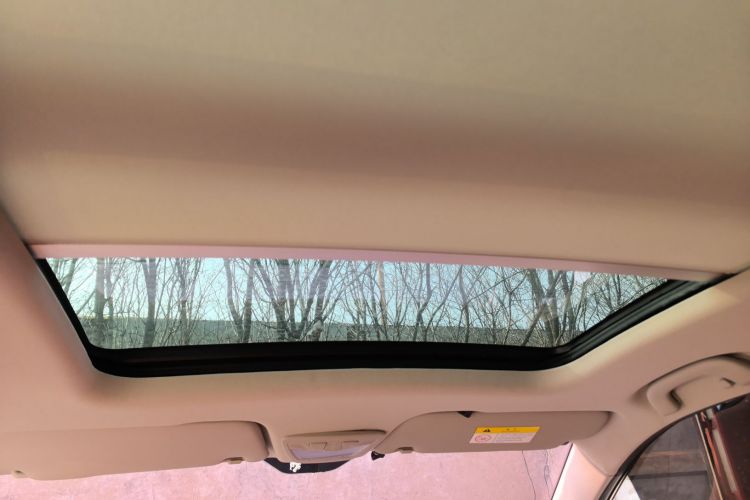 宝骏510 2019款 1.5L 手动优享型77kW 国VI中控内饰22