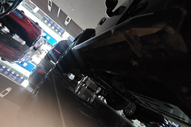 北京BJ40 2023款 2.0D 自动四驱刀锋英雄版侠客型局部细节9002