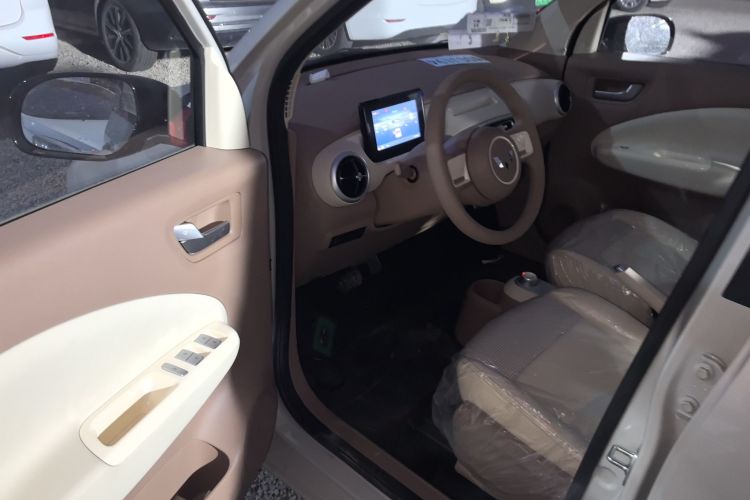五菱汽车 宏光MINIEV 2025款 四门版 进阶款中控内饰20