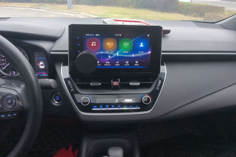 丰田 雷凌 2019款 185T CVT豪华版 国VI中控内饰16