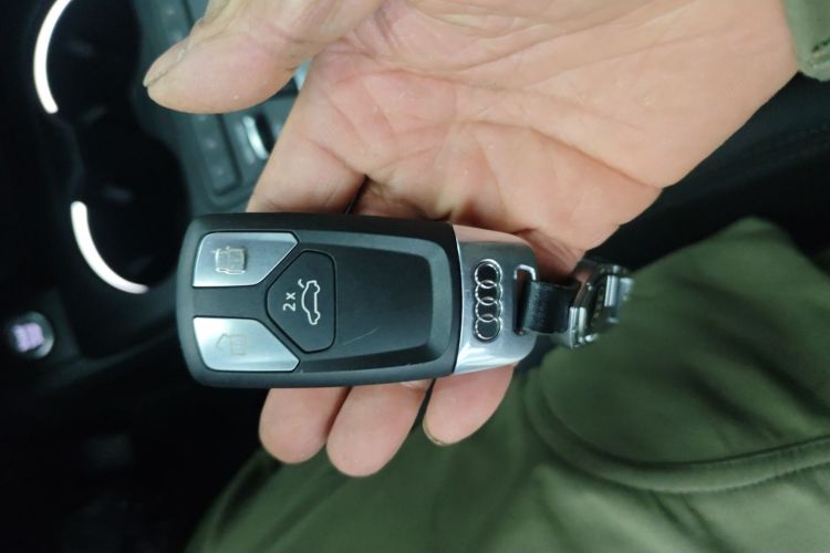 奥迪A5 2020款 Coupe 40 TFSI 时尚型 国VI中控内饰7001