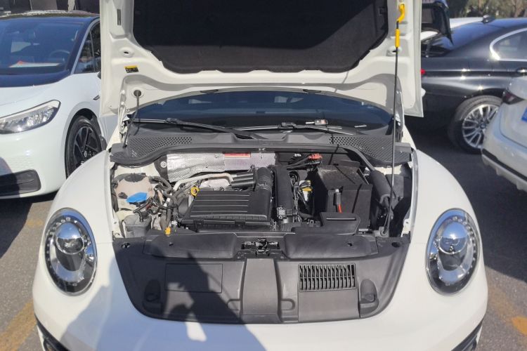 大众 甲壳虫 2017款 180TSI 宜乐版机舱底盘24