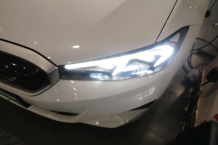 宝马i3 2023款 eDrive 40 L 曜夜套装局部细节36