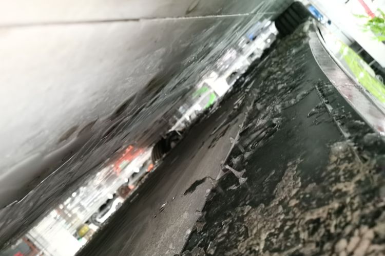 小鹏P7 2025款 750 四驱高性能 Ultra局部细节9002