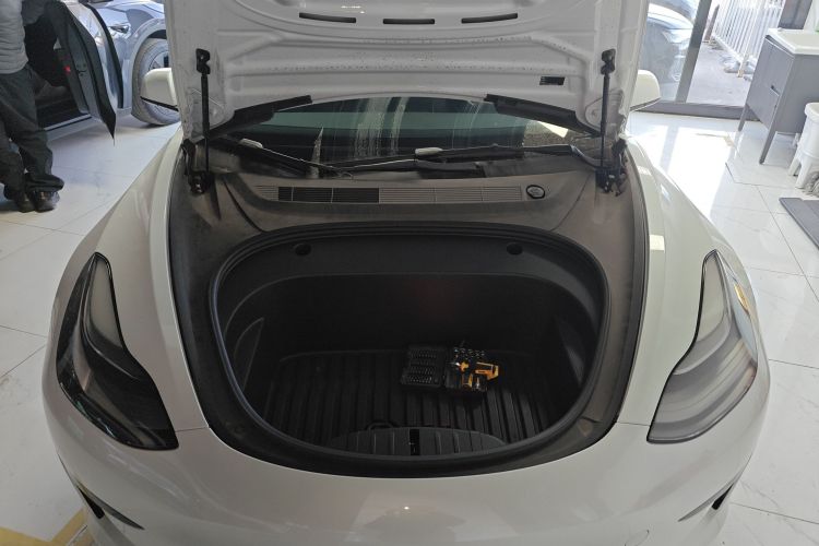 特斯拉 Model 3 2021款 标准续航后驱升级版 3D6局部细节24