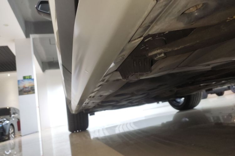 宝马X1 2021款 sDrive20Li 尊享型局部细节9002