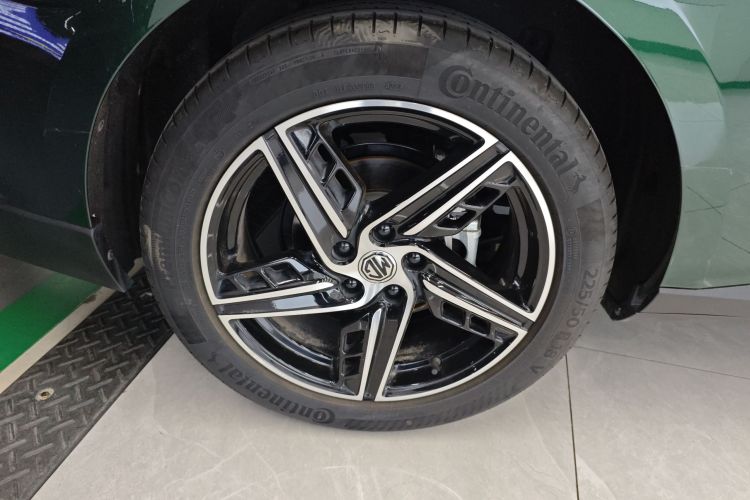 名爵 MG7 2023款 1.5T DCT至美豪华版车身外观6008