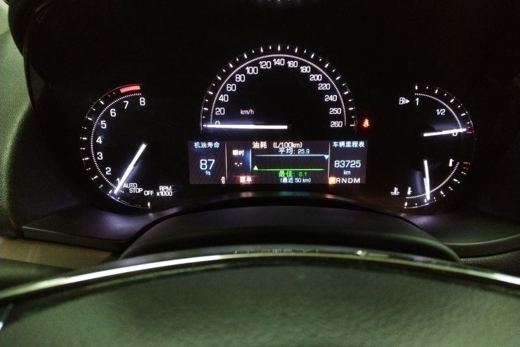 凯迪拉克ATS-L 2017款 28T 时尚型中控内饰14