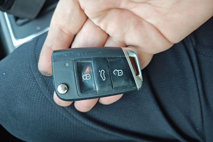 大众 高尔夫 2016款 1.6L 自动舒适型中控内饰11