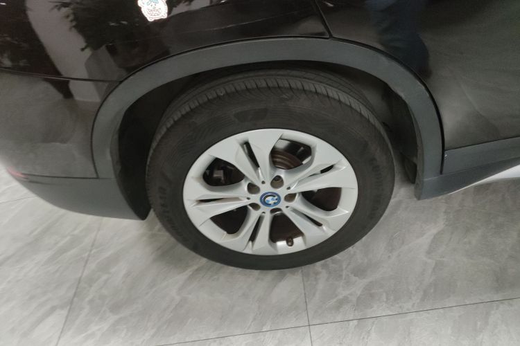 宝马X1新能源 2019款 xDrive25Le 里程升级版车身外观6008