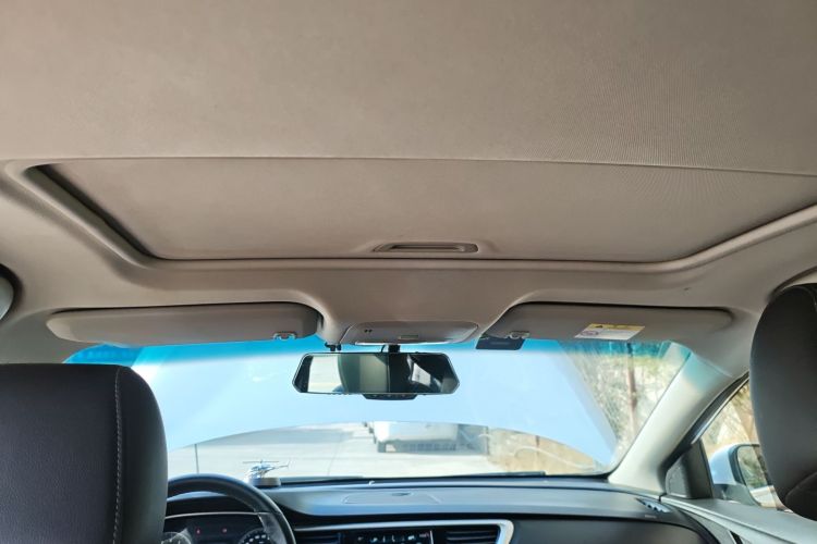 别克 英朗 2019款 18T 自动互联精英型 国VI中控内饰22