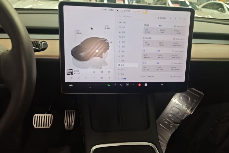 特斯拉 Model Y 2022款 改款 后轮驱动版中控内饰16