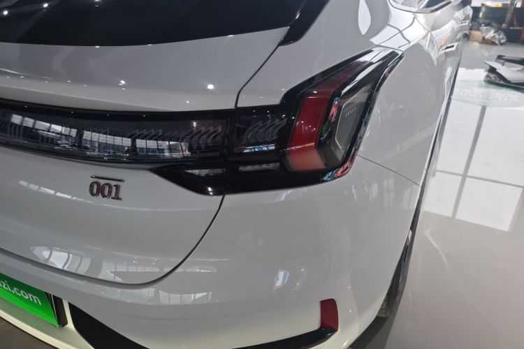 极氪001 2023款 WE版 86kWh车身外观6006
