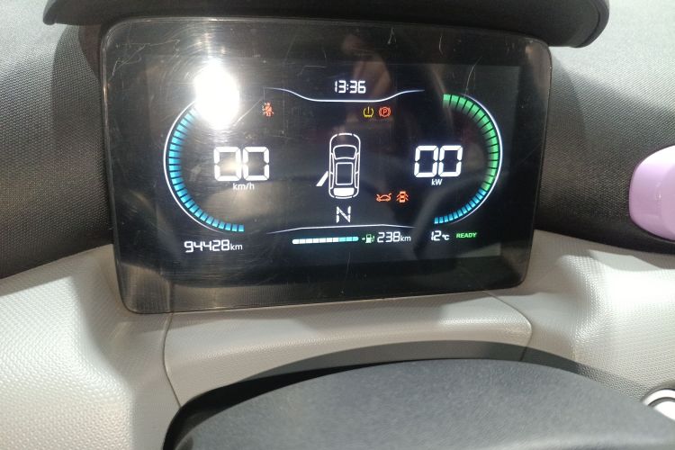 零跑汽车 零跑T03 2021款 400微糖版中控内饰14