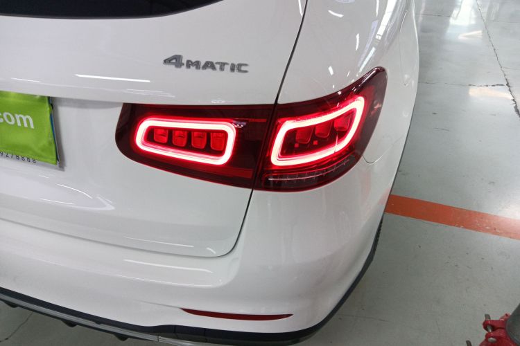 奔驰GLC 2021款 GLC 300 L 4MATIC 动感型车身外观9