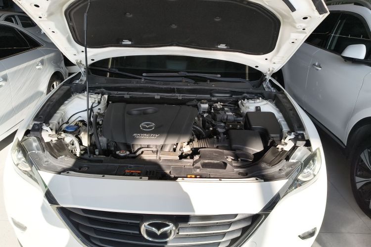 马自达CX-4 2018款 2.0L 自动两驱蓝天活力版 国VI机舱底盘24