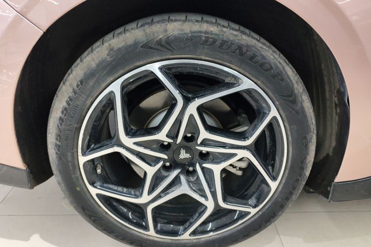 哪吒汽车 哪吒GT 2023款 560车身外观6008