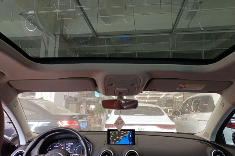 奥迪A3 2016款 Limousine 35 TFSI 领英型中控内饰22