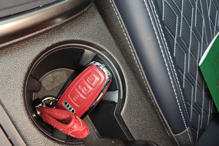 奥迪A3 2025款 Sportback 35TFSI 飞驰尊享型 +豪华臻选包中控内饰11