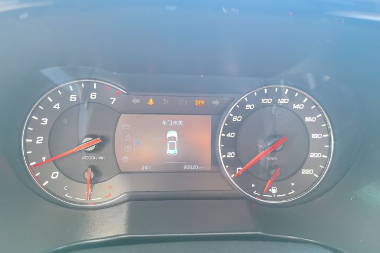 长安CS35PLUS 2019款 1.6L 手动畅联版中控内饰14