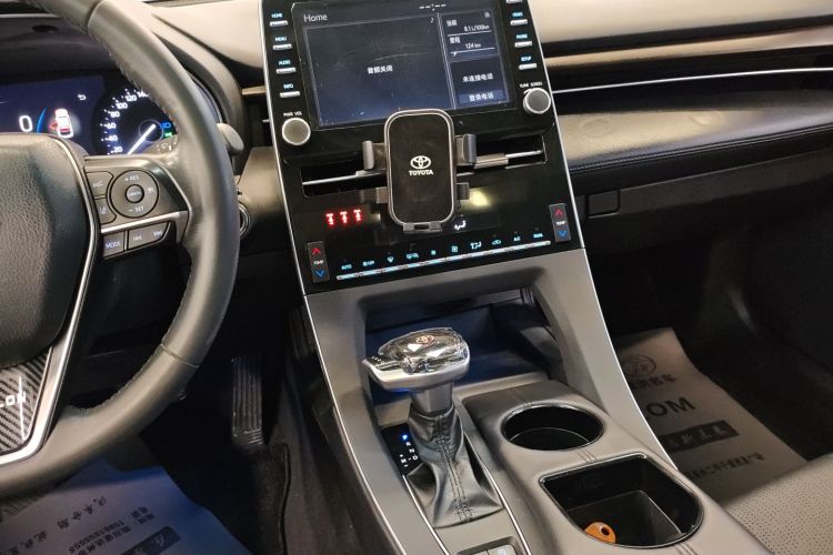 丰田 亚洲龙 2019款 2.0L 豪华版 国VI中控内饰16