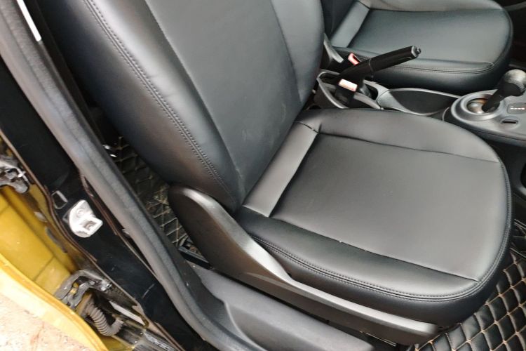 smart forfour 2016款 1.0L 52千瓦灵动版局部细节41