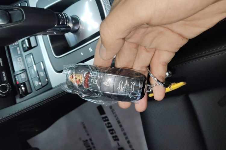 保时捷718 2022款 Boxster 2.0T中控内饰11