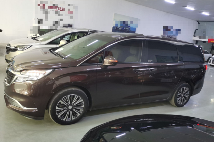 别克GL8 2020款 ES陆尊 653T 豪华型车身外观6003