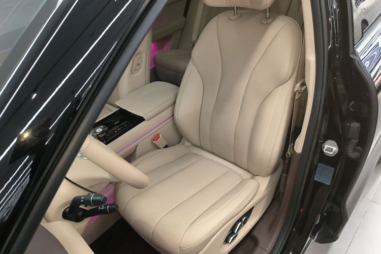 鸿蒙智行 问界M7 2024款 1.5T 智驾四驱Max版 5座局部细节19