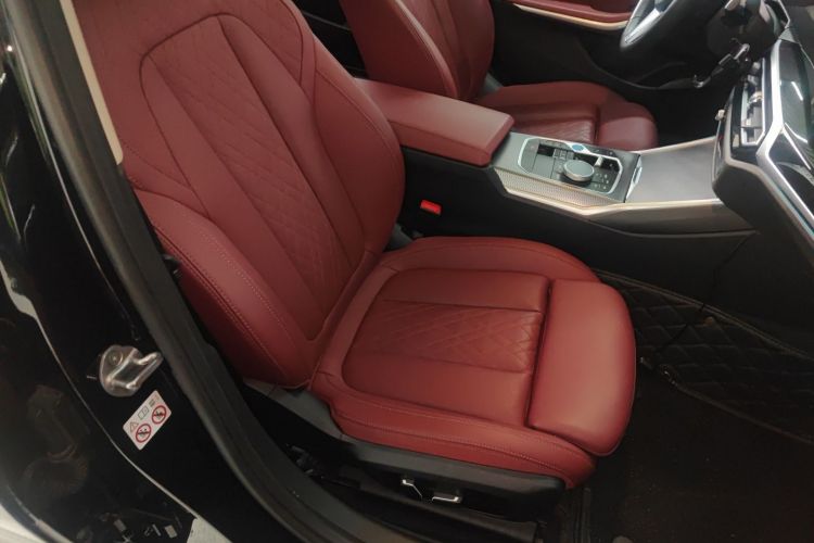 宝马i3 2024款 eDrive 40 L 曜夜套装局部细节41