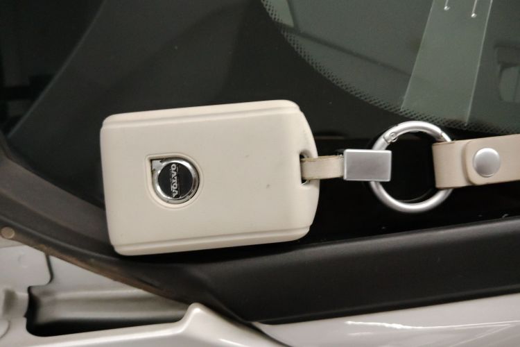 沃尔沃S60 2023款 B4 智远豪华版中控内饰11