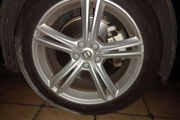 沃尔沃S90 2019款 T5 智远版车身外观6007