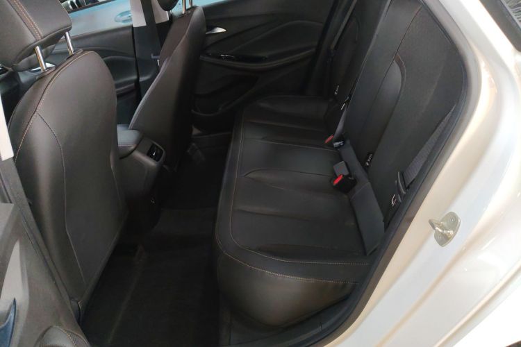 别克 威朗 2023款 Pro 乐享版中控内饰21