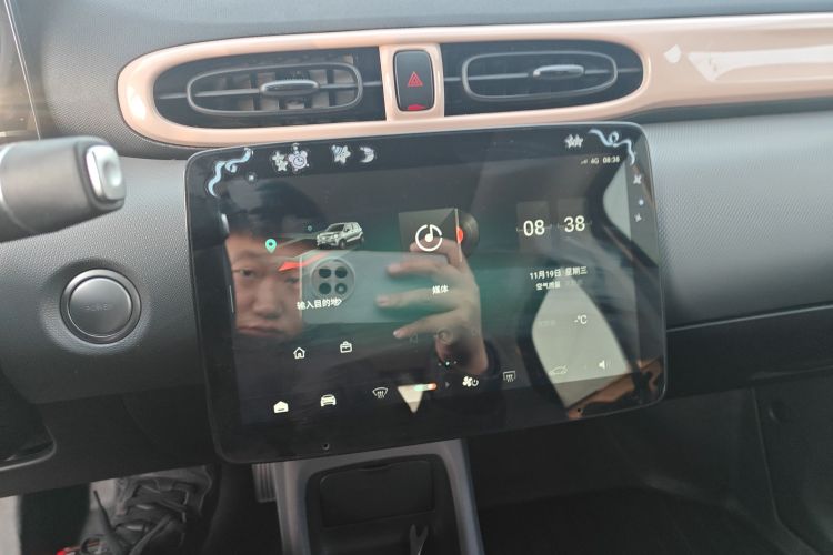 零跑汽车 零跑T03 2021款 400豪华版局部细节16