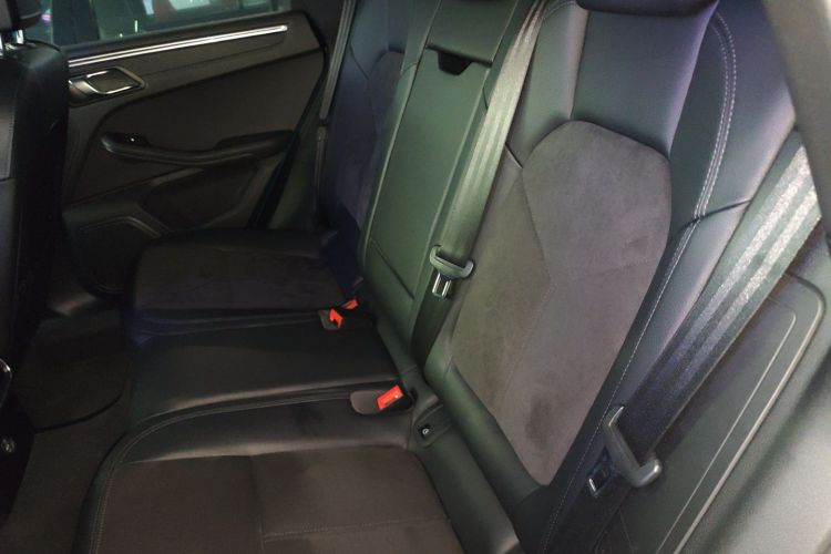 保时捷 2018款 Macan 2.0T中控内饰7004