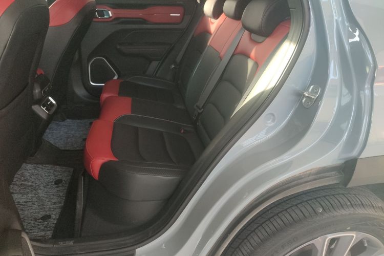 吉利汽车 吉利icon 2020款 1.5TD i6 BSG中控内饰21