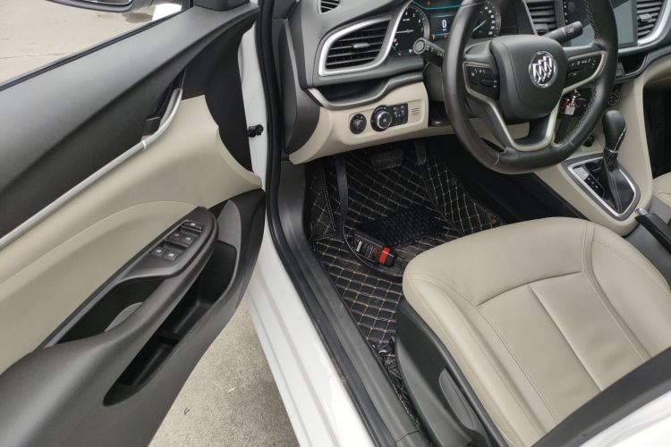 别克 英朗 2018款 15T 双离合精英型 国V中控内饰20