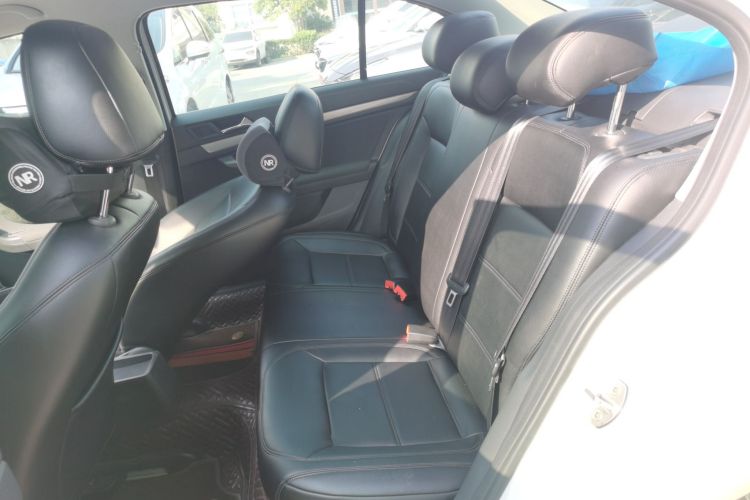 大众 2019款 朗逸启航 1.5L 自动风尚版 国VI中控内饰21