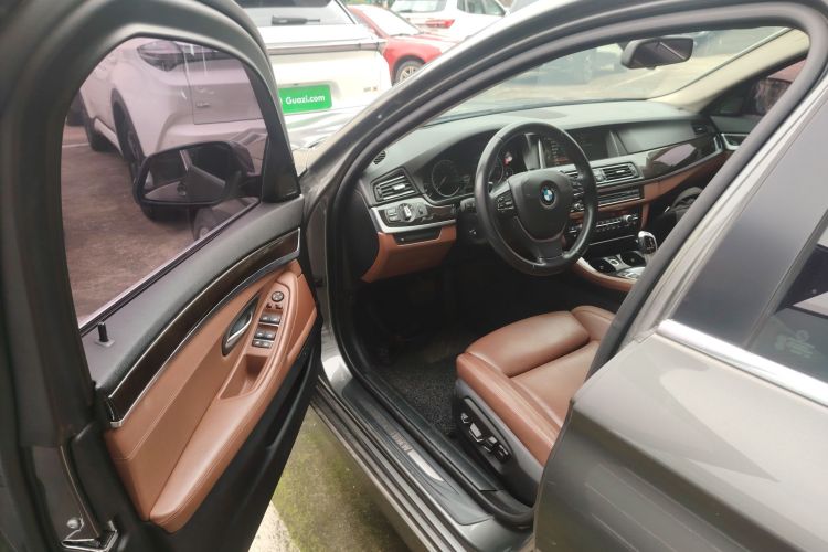 宝马5系 2015款 535Li 领先型中控内饰7003