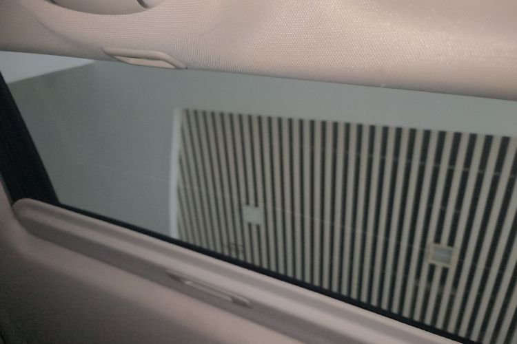 英菲尼迪QX60(进口) 2016款 2.5 S/C Hybrid 两驱卓越版 国V中控内饰22