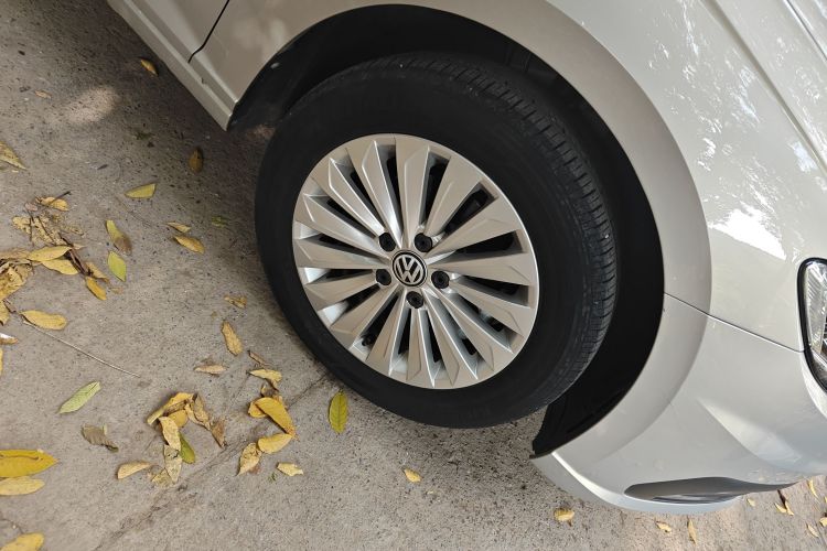 大众 朗逸 2019款 280TSI DSG舒适版 国VI车身外观10