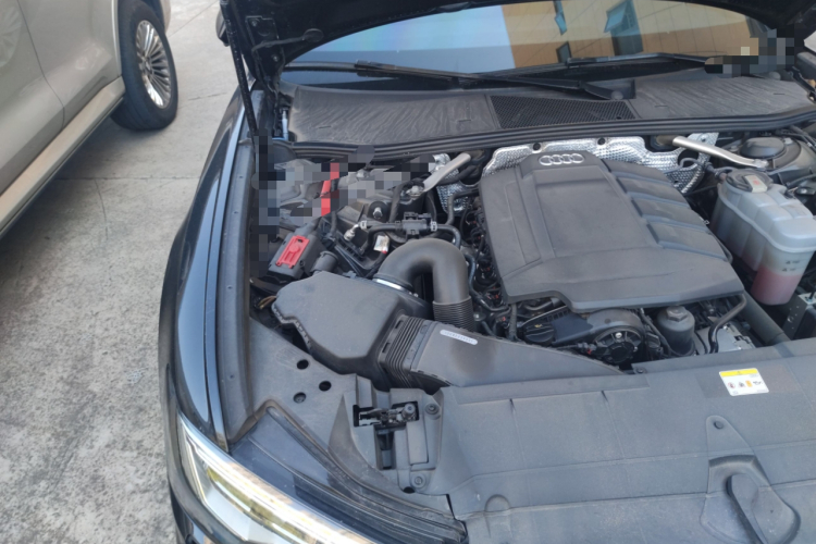 奥迪A6L 2020款 45 TFSI 臻选动感型局部细节9006