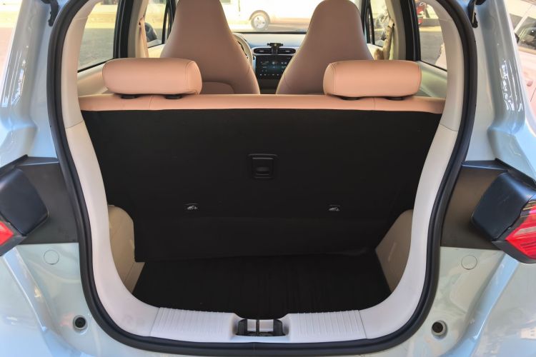 零跑汽车 零跑T03 2024款 310舒享版机舱底盘23