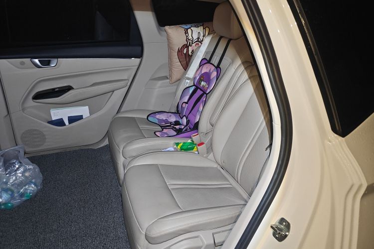 五菱汽车 五菱凯捷 2022款 280T 1.5T CVT旗舰型中控内饰7004