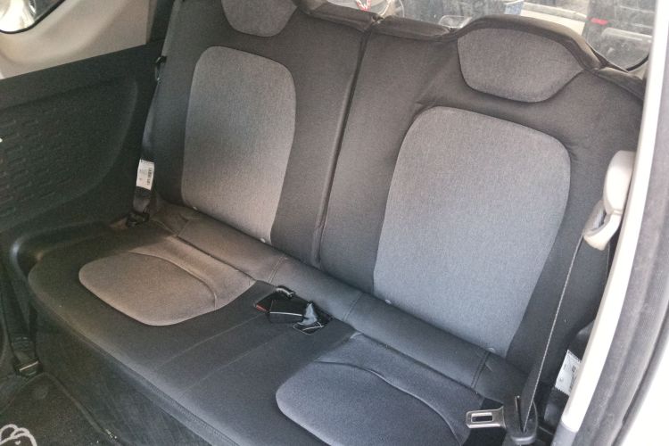 五菱汽车 宏光MINIEV 2021款 马卡龙臻享款 磷酸铁锂中控内饰21